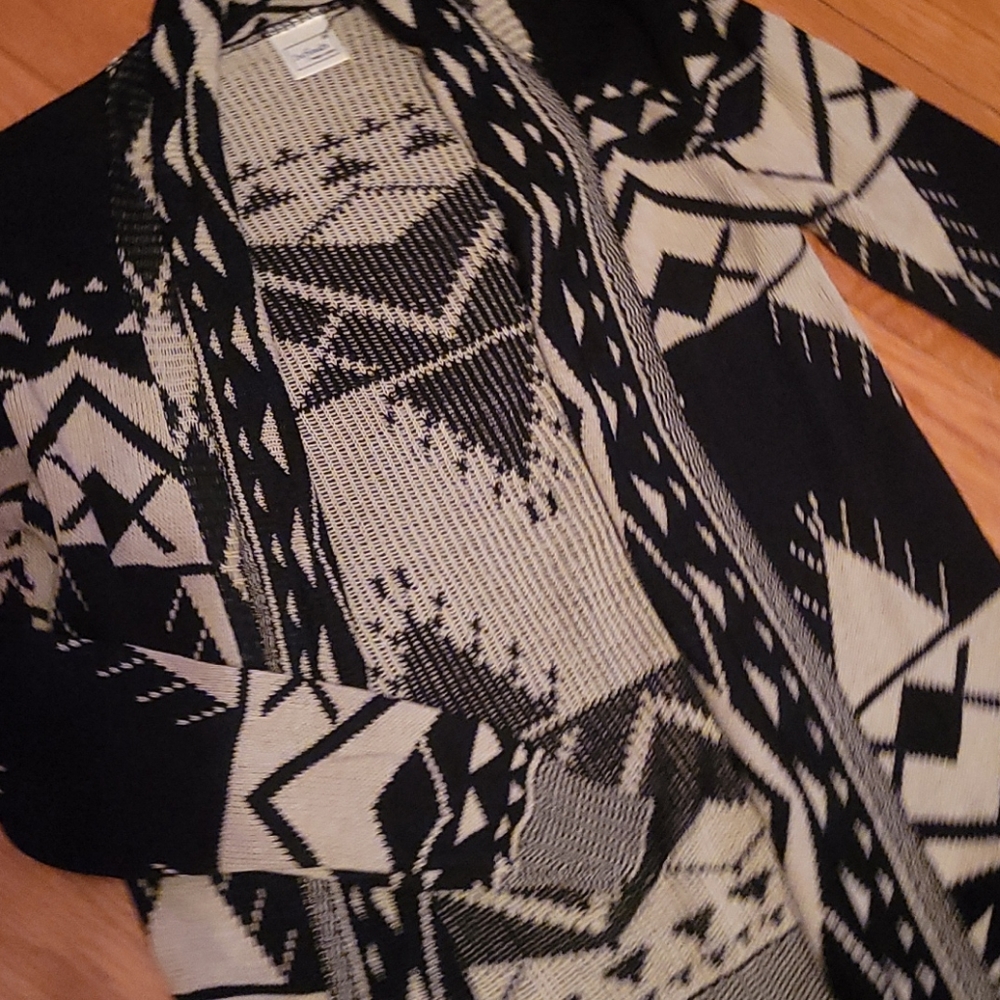 Aztec Cardigan, Infiniti Design, Small - Picture 2 of 3